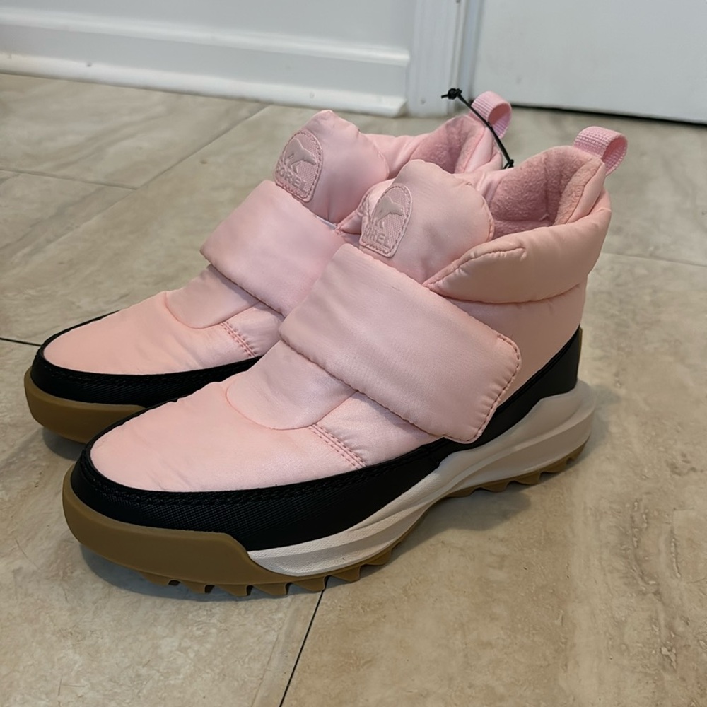 Women's Sorel Ona RMX Waterproof Puffy Strap Bootie Vintage Pink | Gum Size 8.5
